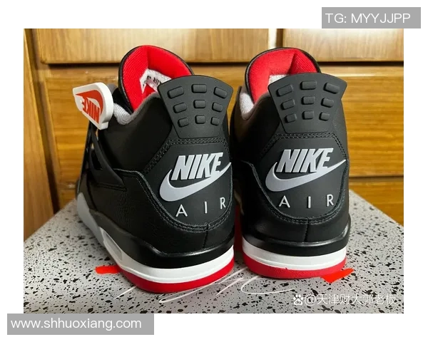 耐克篮球鞋明星logo背后的故事与设计理念解析